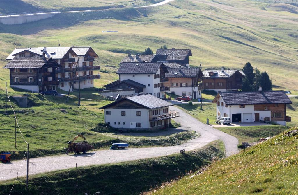 Ferienwohnung Stoffel Avers エクステリア 写真